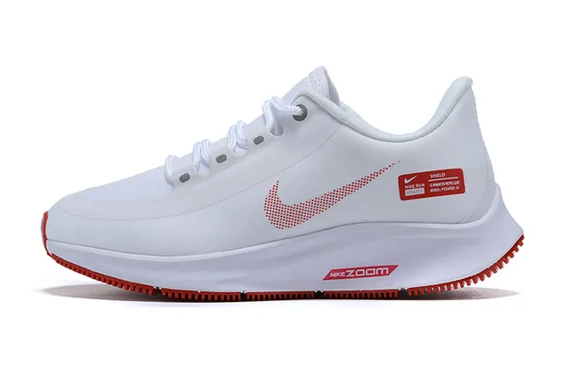 Nike White Red Low-Top Lace-Up Engineered Mesh Upper Running Shoes 8