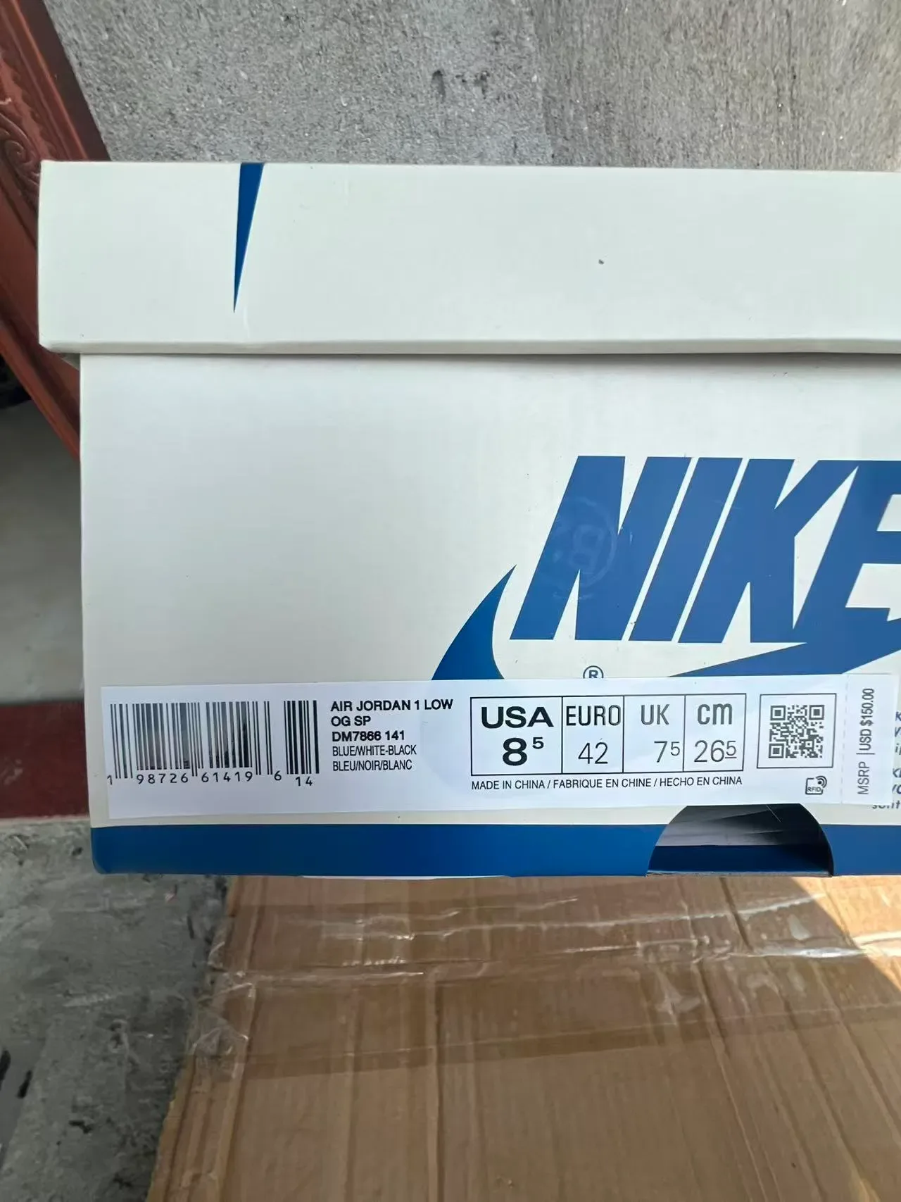 Nike x Cactus Jack x Fragment Design Air Jordan 1 Royal Lifestyle Sneakers 10