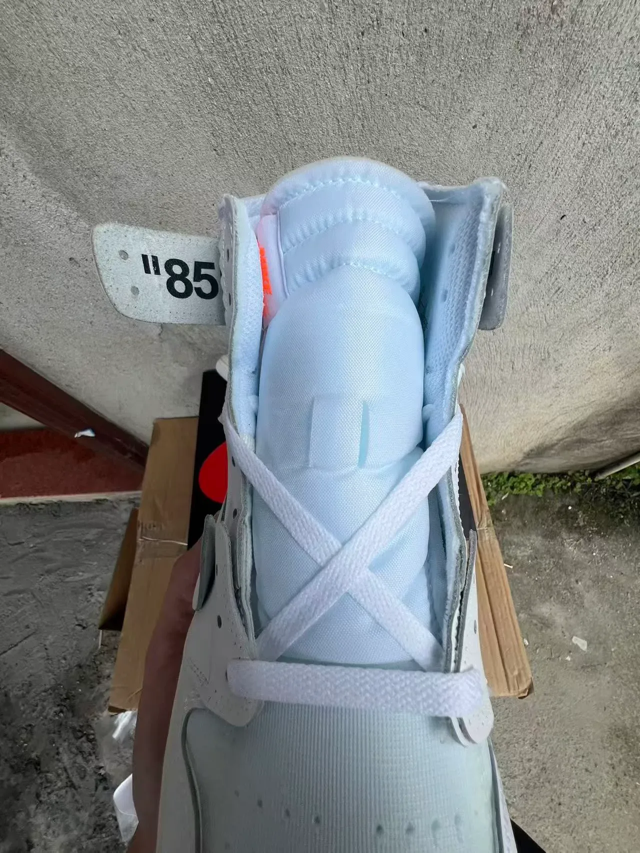 Nike x Off-White Air Jordan 1 'Off-White' High-Top Basketball Shoes 4