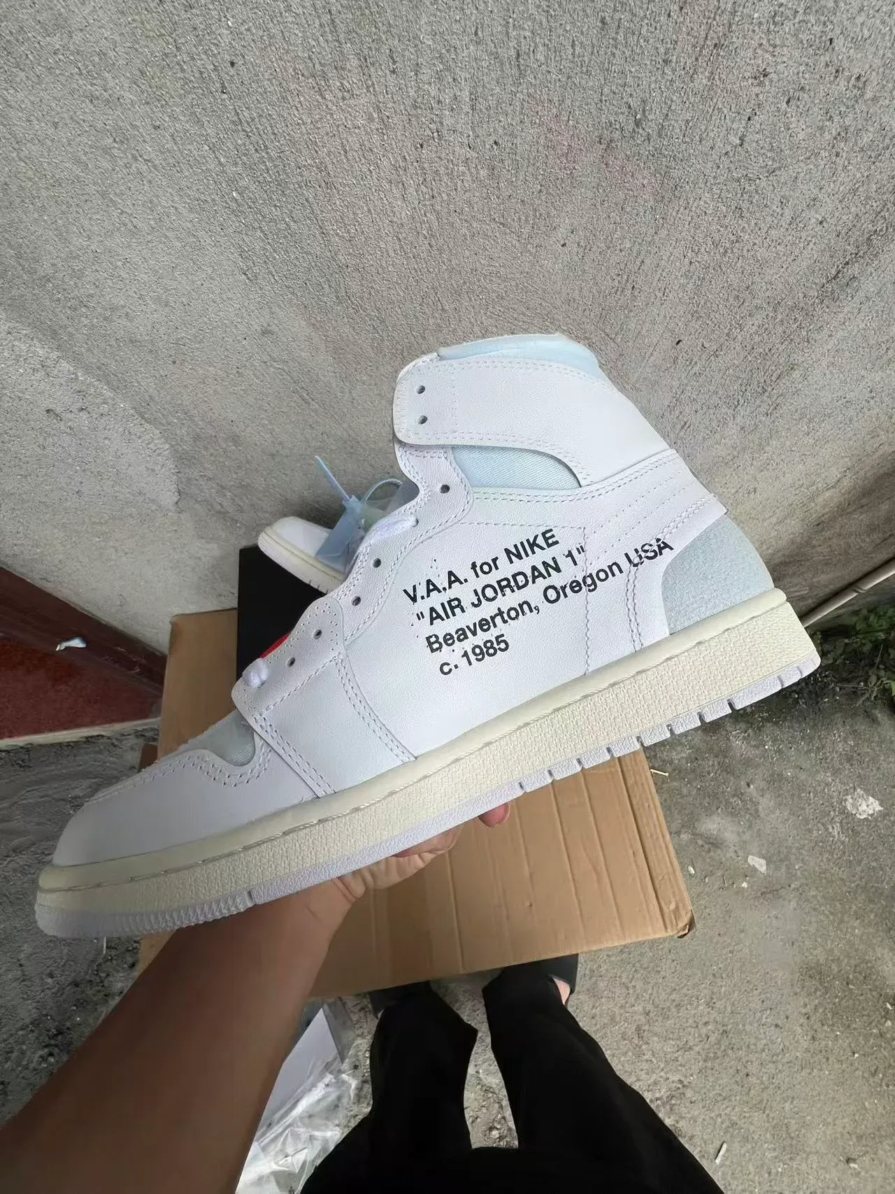 Nike x Off-White Air Jordan 1 'Off-White' High-Top Basketball Shoes 5