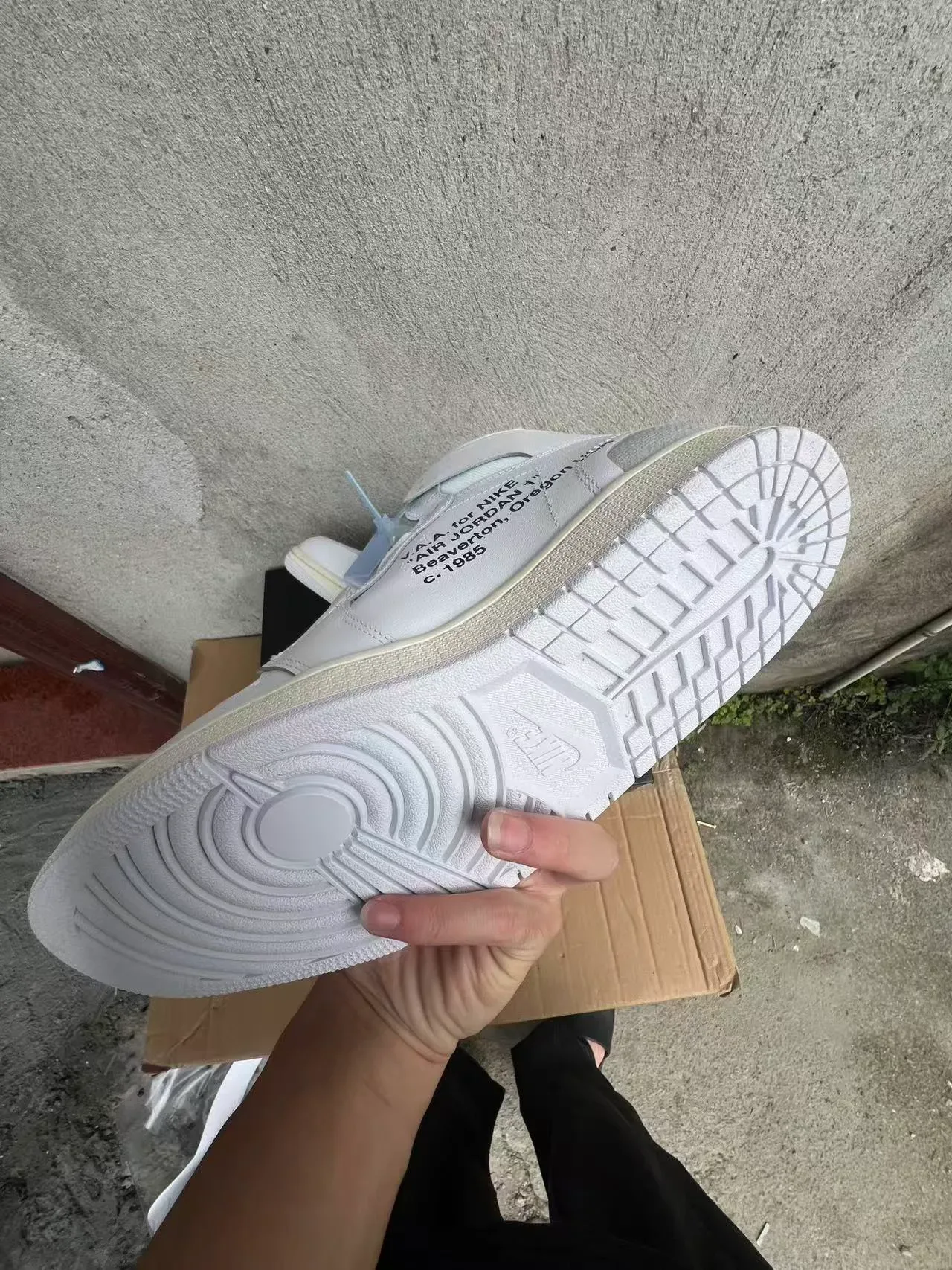 Nike x Off-White Air Jordan 1 'Off-White' High-Top Basketball Shoes 6