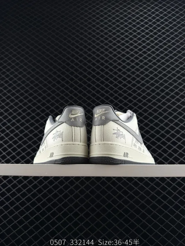 Nike x Stussy Air Force 1 Low Lifestyle Sneakers 3