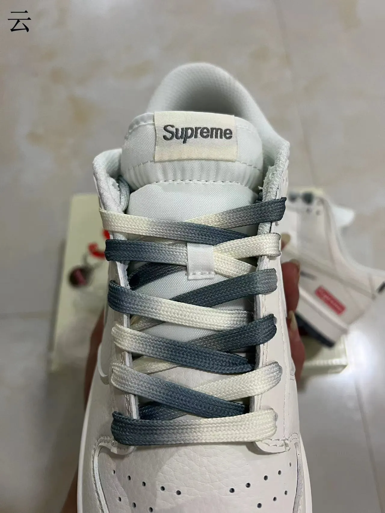 Nike x Supreme Dunk Low Off-White Skateboard Shoes 4