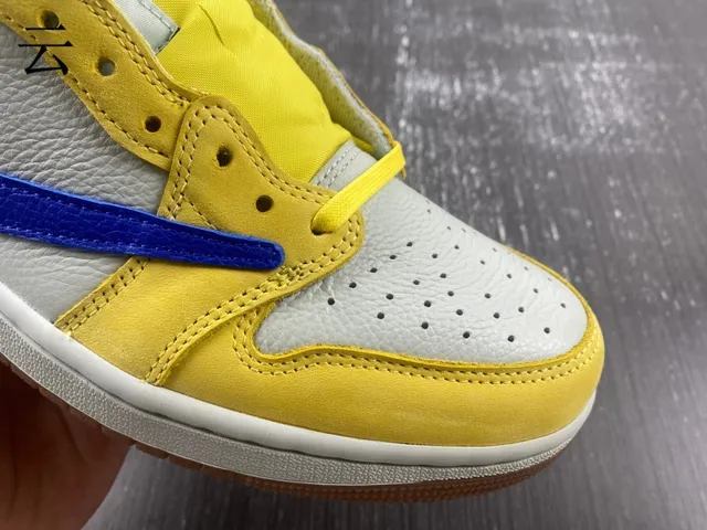Nike Yellow Blue Low-Top Cupsole Lifestyle Sneakers 8