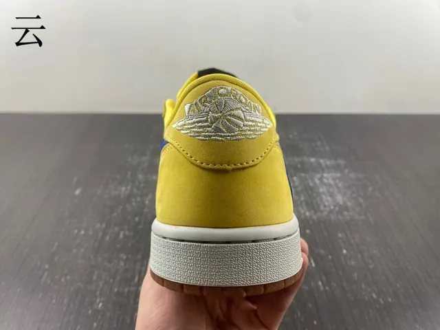 Nike Yellow Blue Low-Top Cupsole Lifestyle Sneakers 16