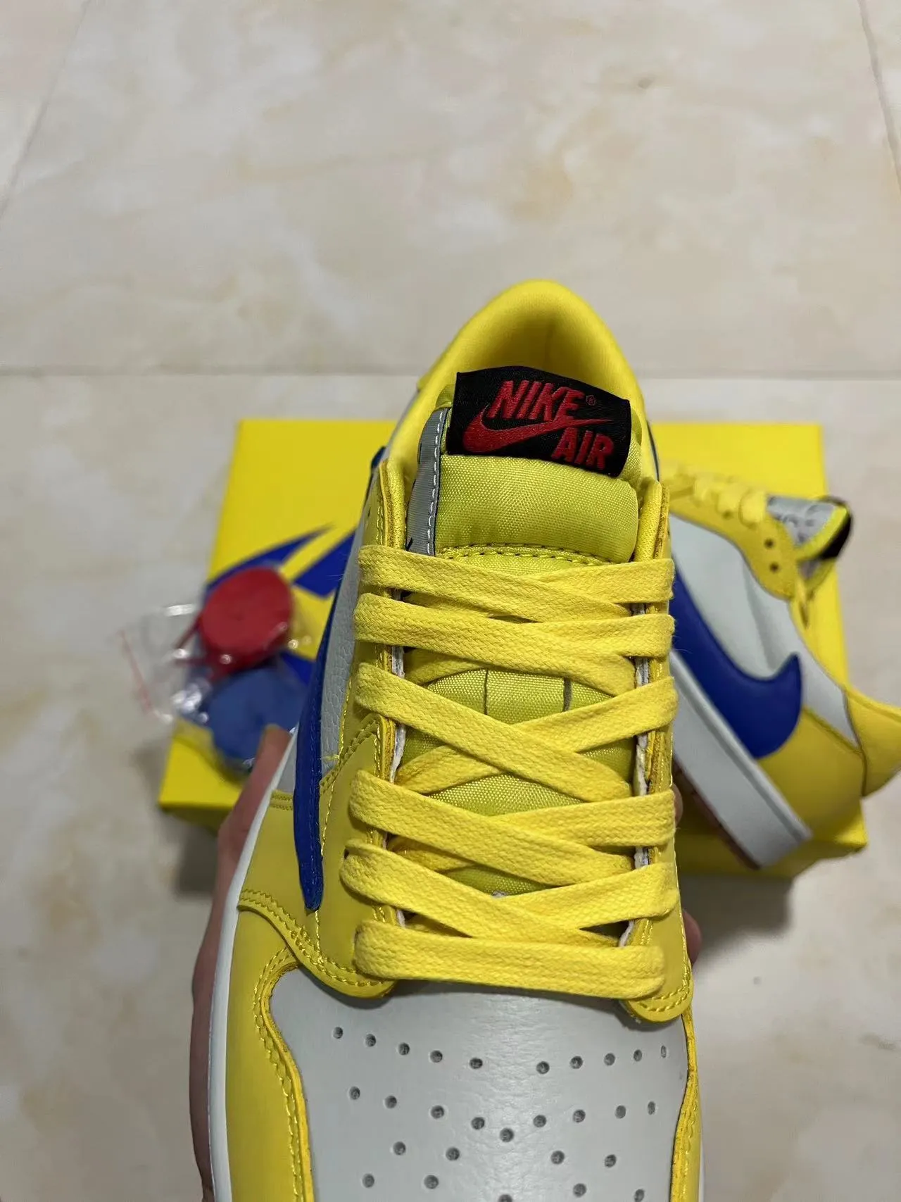 Nike Yellow Blue Low-Top Leather-Paneled Lifestyle Sneakers 4