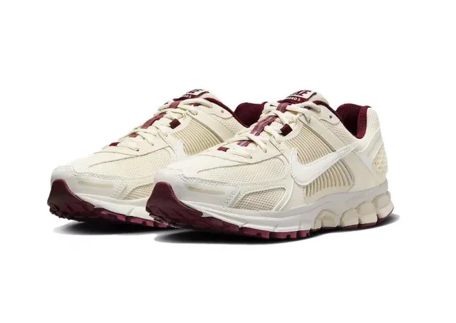 Nike Zoom 2K Off-White and Burgundy Tênis de corrida 2