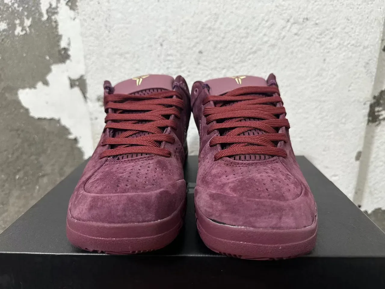 Nike Zoom Kobe IV Burgundy Suede Lifestyle Sneakers 3