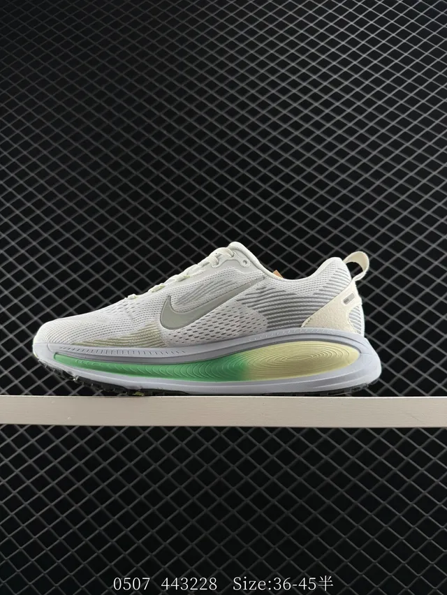 Nike ZoomX Off-White and Green Gradient Midsole Running Shoes 5