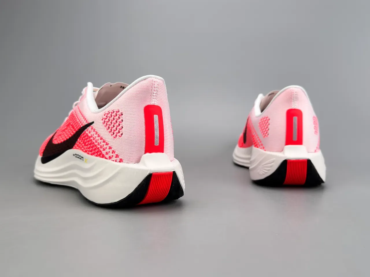 Nike ZoomX Tênis Running Upper Knit Gradient Pink Red Overlay Swoosh Preto 7