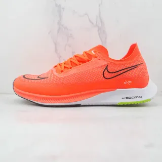 Nike ZoomX Streakfly Chaussures de course Orange
