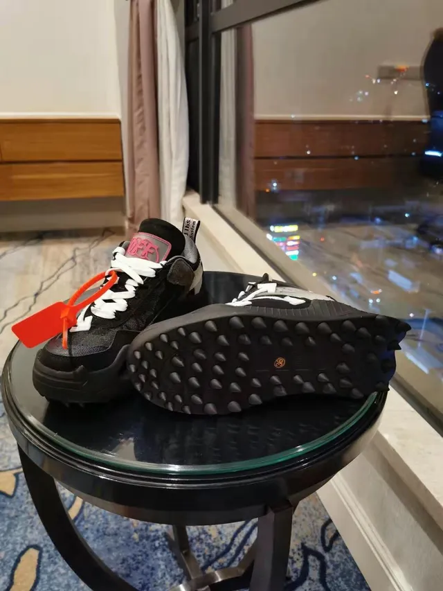 Off-White Black Industrial Design Sole Chunky Sneakers 3