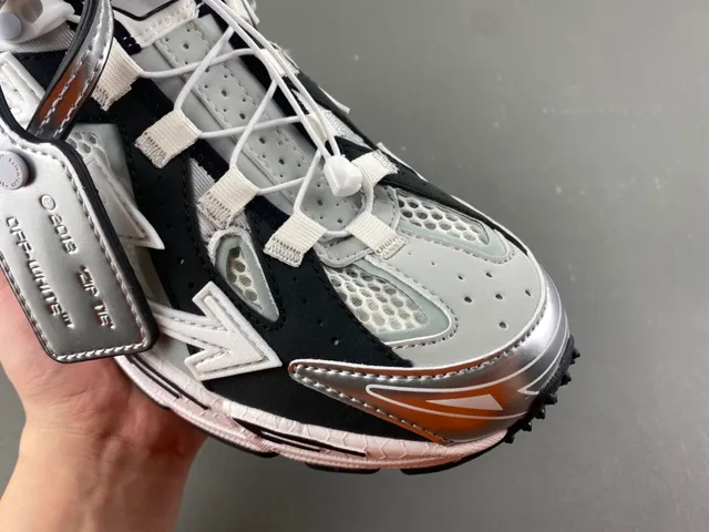 Off-White 黑 多材质 厚底运动鞋 2