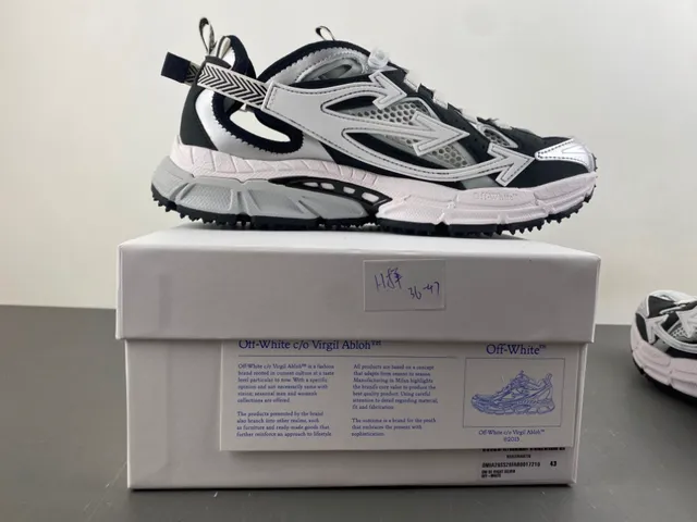 Off-White 黑 多材质 厚底运动鞋 18