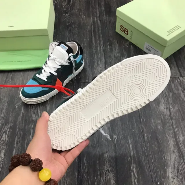 Off-White Vert Bleu Déconstruit Daim et Panneau Chaussures Lifestyle 2