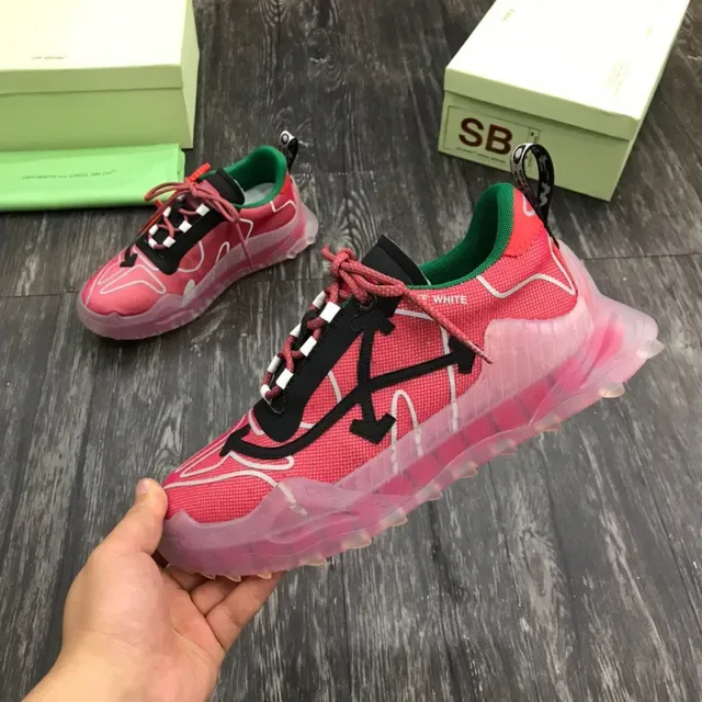 Off-White sneakers chunky rose noir semelle translucide lacets industriels zip-tie 5