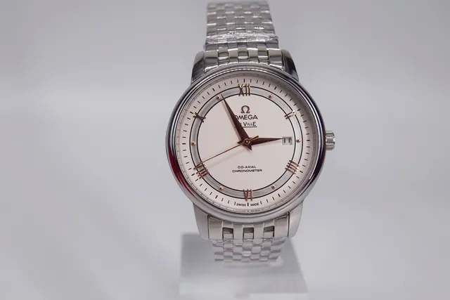 Omega De Ville Co-Axial Chronometer ton argenté montre mécanique 3
