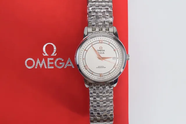 Omega De Ville Co-Axial Chronometer ton argenté montre mécanique 4