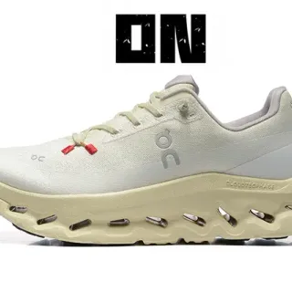 On بيج أحمر أعلى كيت مهندسة مفتوح الخلايا CloudTec Phase Midsole أحذية جري