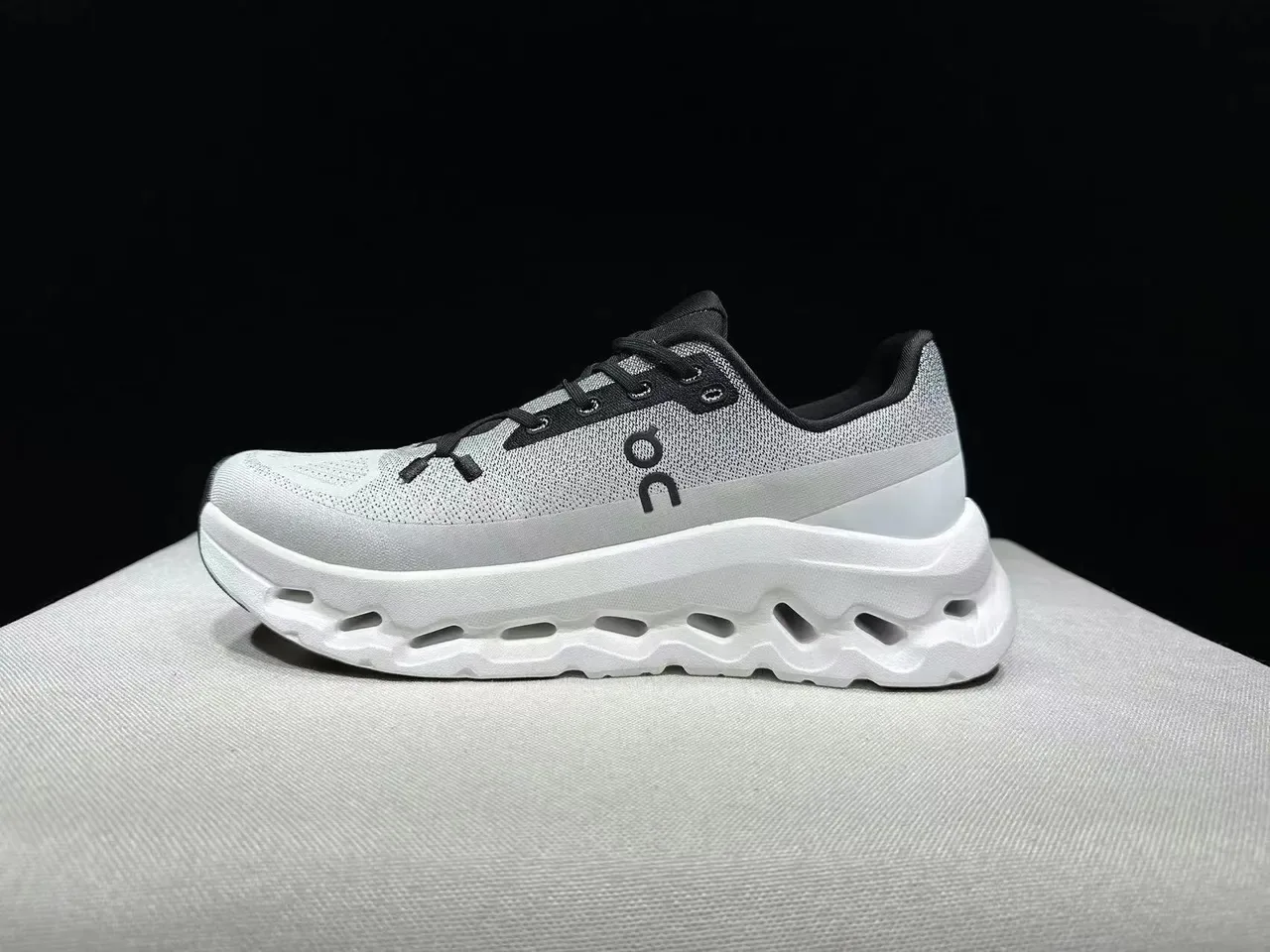 On Gray Black Engineered Knit Upper CloudTec Podded Midsole Running Shoes 7