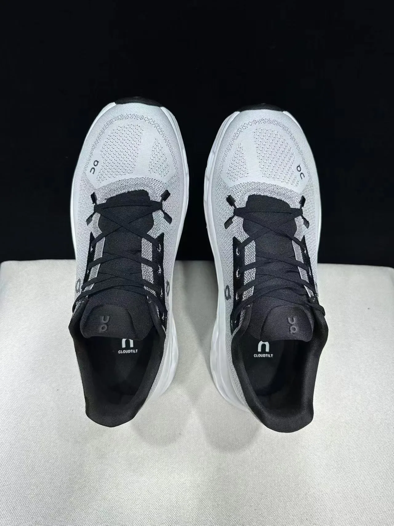 On Gray Black Engineered Knit Upper CloudTec Podded Midsole Running Shoes 10
