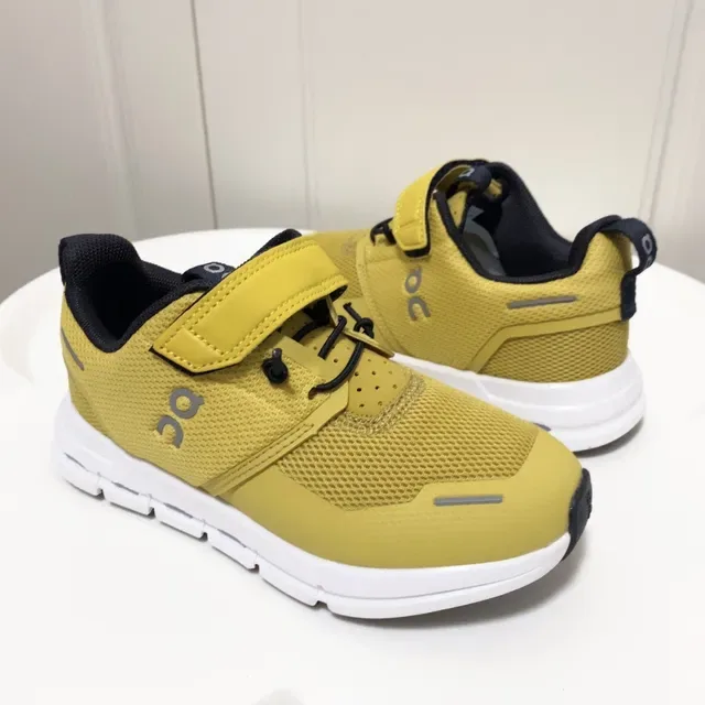 On Gray White Low-Top Mesh Upper Lifestyle Sneakers 12