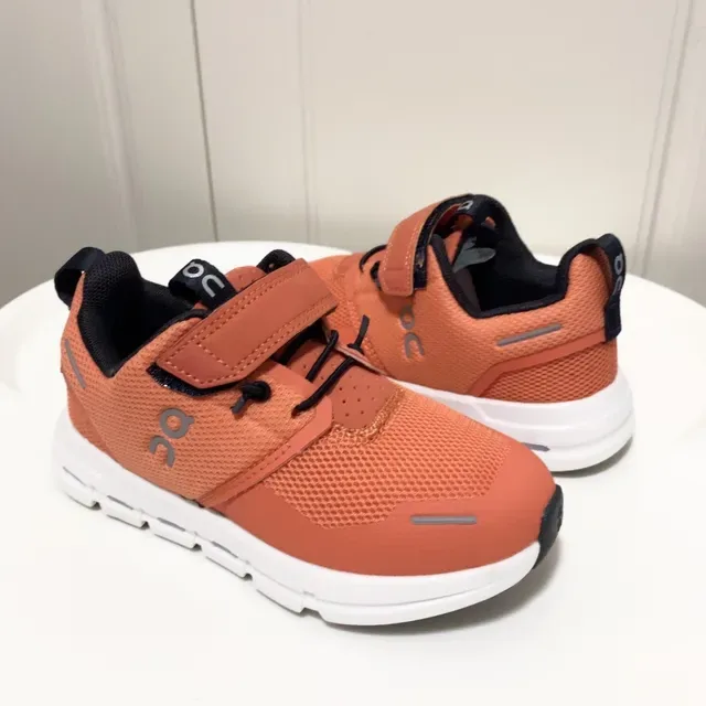 On Gray White Low-Top Mesh Upper Lifestyle Sneakers 18