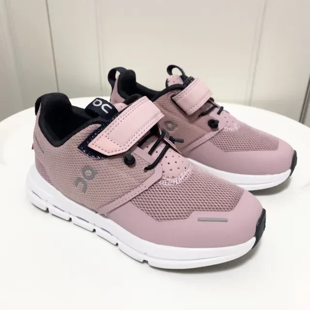 On Gray White Low-Top Mesh Upper Lifestyle Sneakers 22