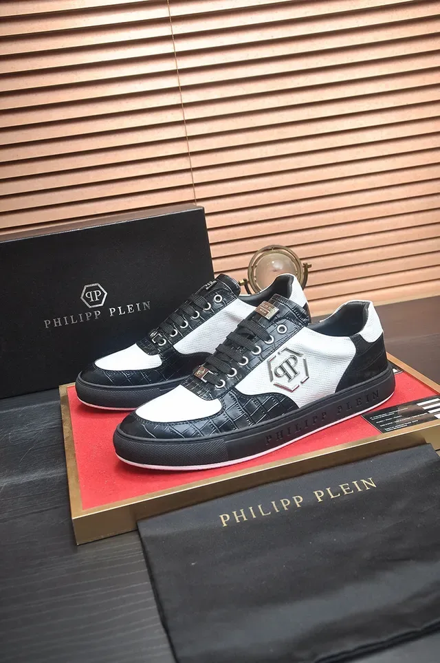 Philipp Plein أحذية رياضية أسلوب حياة مع لمسة جلد لامع أسود وأبيض 3