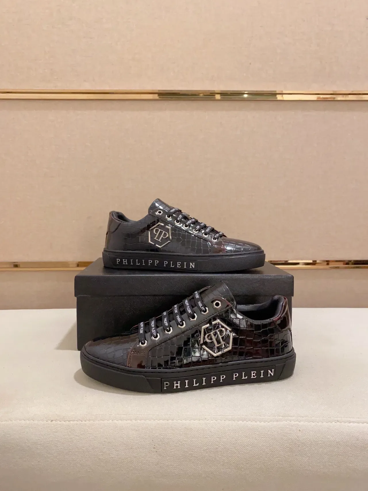Philipp Plein Croc-Embossed Patent Leather Black Lifestyle Sneakers 7