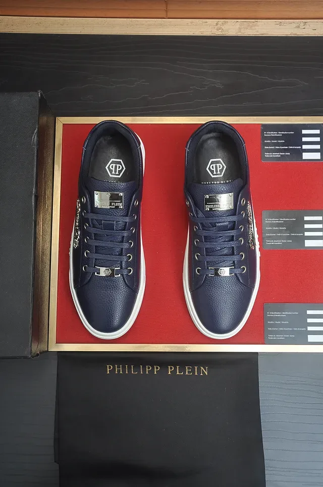 Philipp Plein sneakers lifestyle bleu marine blanc cuir supérieur semelle intermédiaire embossée branding sneakers lifestyle 5