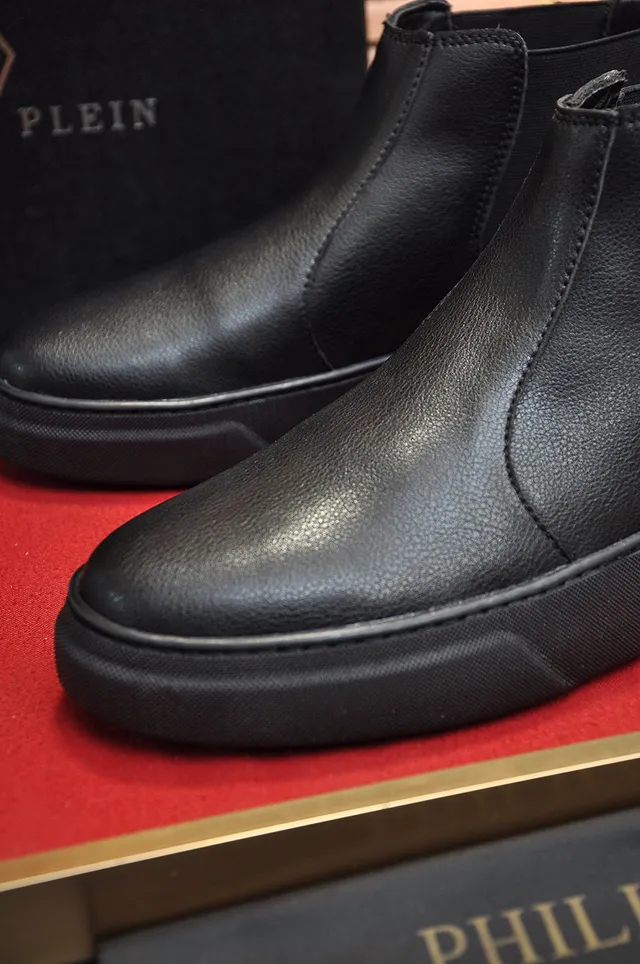 Philipp Plein Skull Chelsea Black Leather Chelsea Boots 3