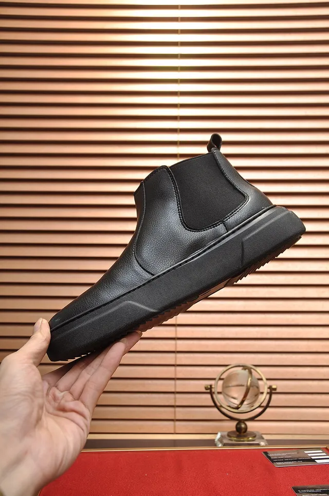 Philipp Plein Skull Chelsea Black Leather Chelsea Boots 6