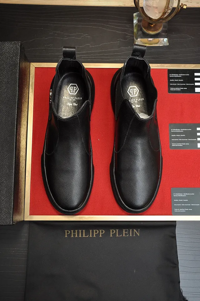 Philipp Plein Skull Chelsea Black Leather Chelsea Boots 8