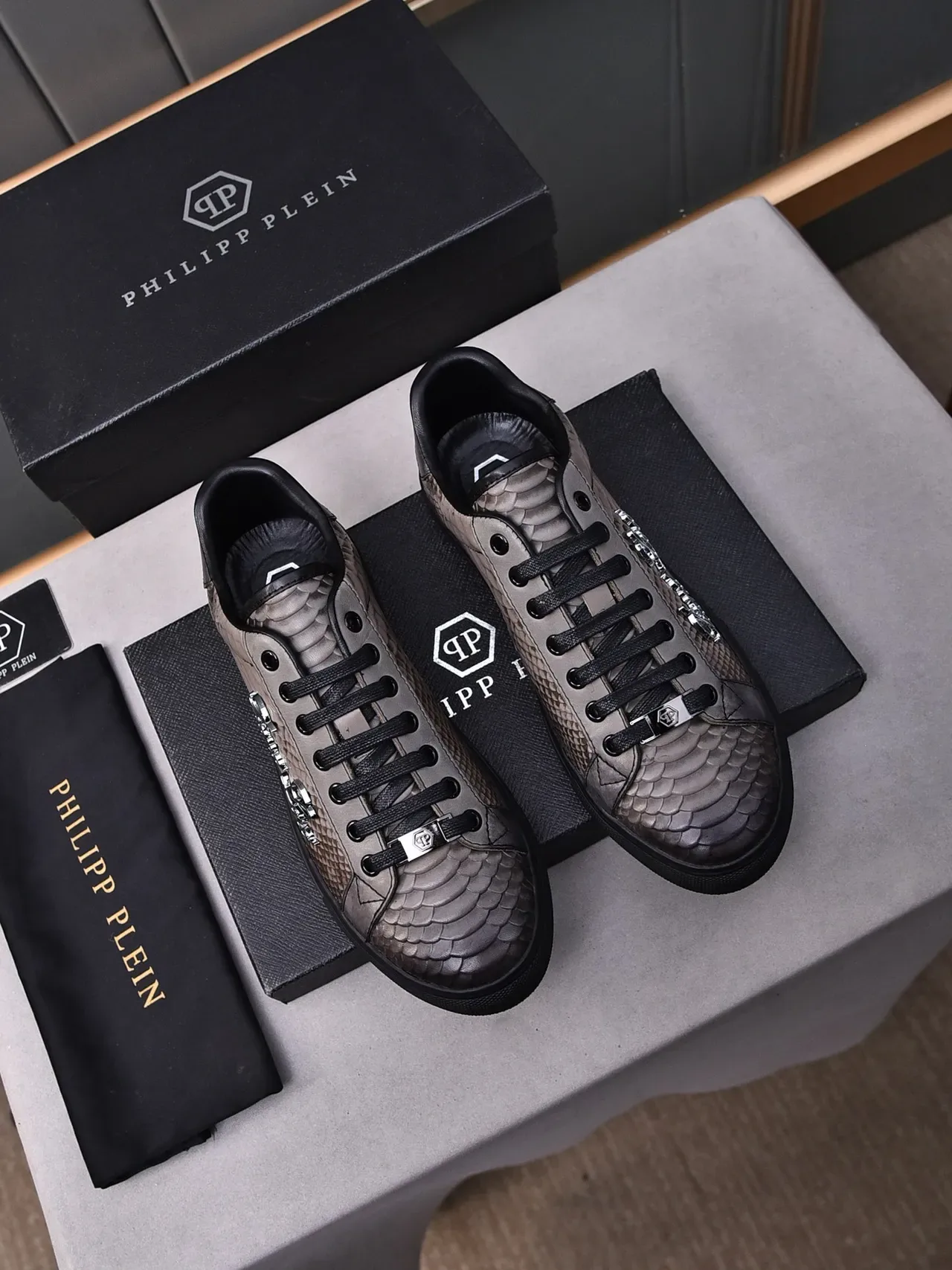 Philipp Plein Snakeskin-Textured Gray and Black Lifestyle Sneakers 2
