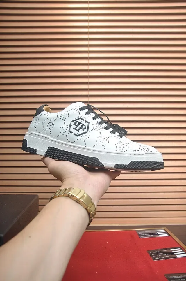 Philipp Plein Tênis Lifestyle Brancos com Perfurações Hex Logo 2