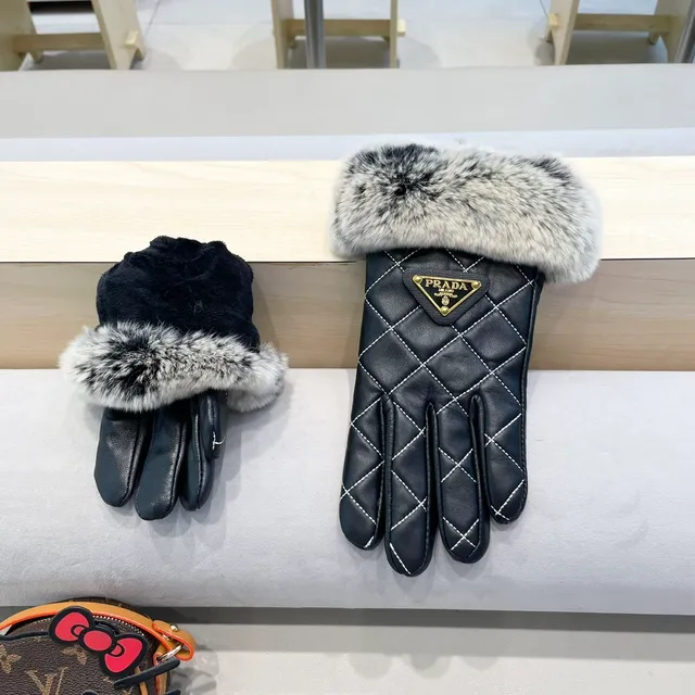 Prada Black Gray Quilted White Contrast Stitching Leather Gloves 7