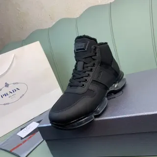 Prada Cloudbust काला हाई-टॉप लाइफस्टाइल स्नीकर