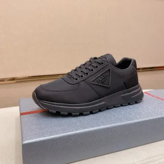 Prada Cloudbust Monochrome Noir Lifestyle Sneakers