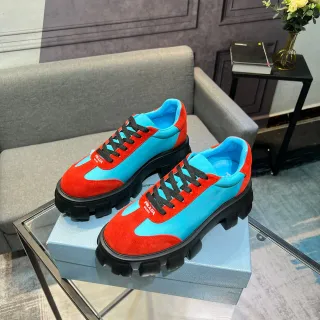 Prada Cloudbust Red and Cyan حذاء رياضي سميك