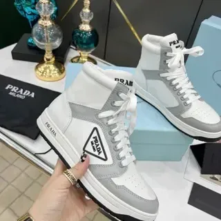 Prada أحذية رياضية أسلوب حياة أبيض رمادي عالية الارتفاع جلد مركب