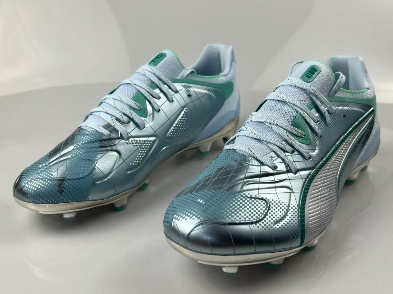 Puma King Argent métallique et vert menthe Chaussures de football pour terre ferme 3