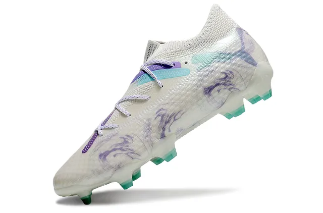 Chaussures de football Puma blanc et violet upper en maille impression marbrée Firm Ground 3