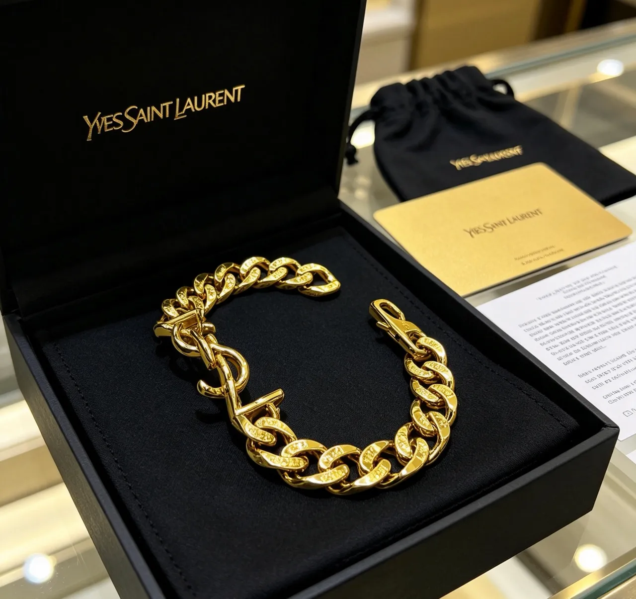 Saint Laurent bracelet or noir chaîne chunky curb-link fermoir monogram 2