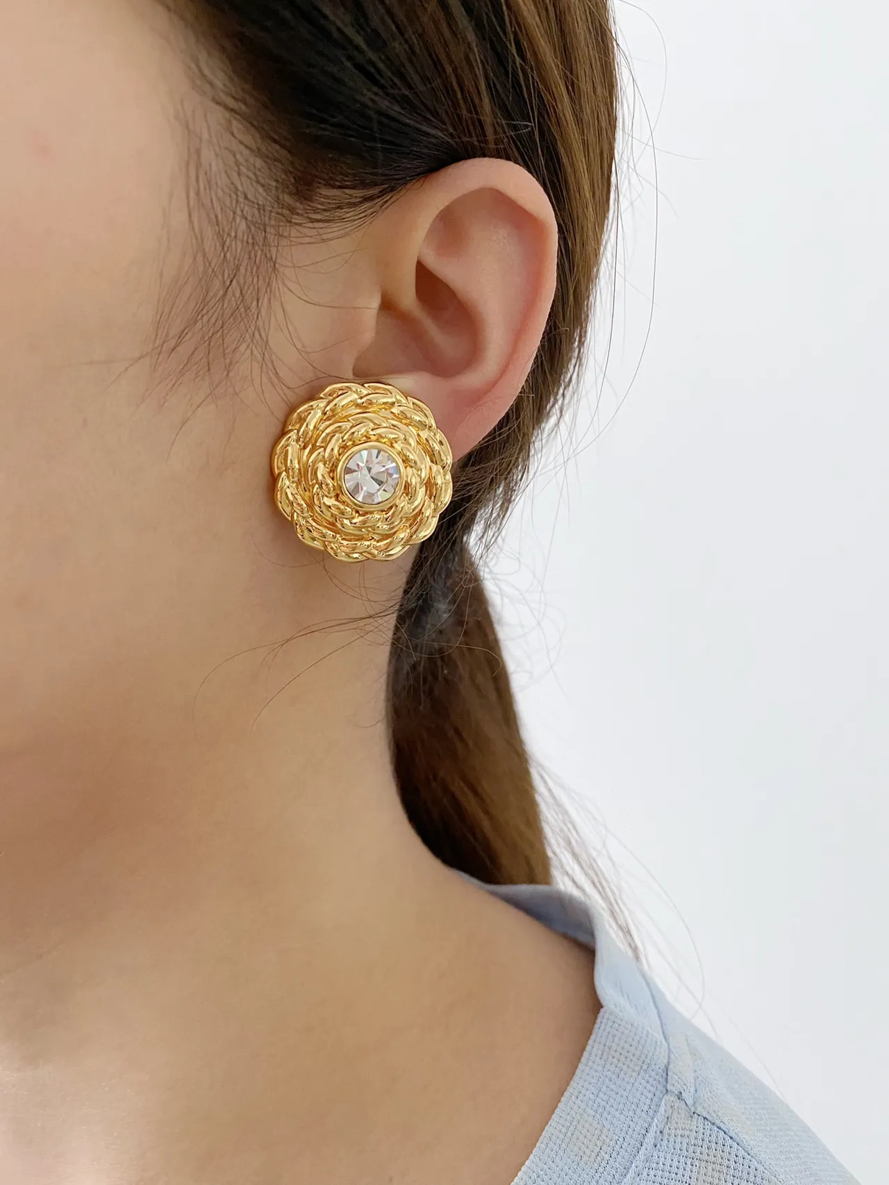 Saint Laurent Boucles d'oreilles à Cristal Dorées Tordues en Corde 3