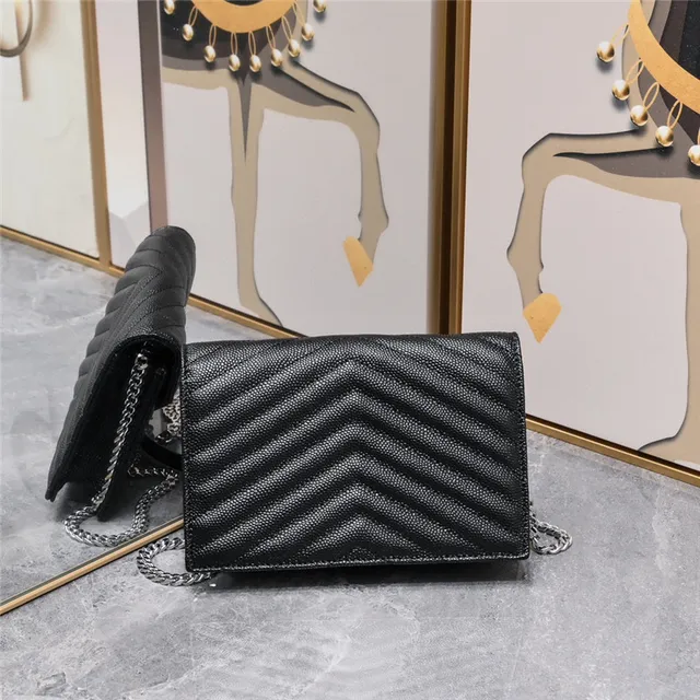 Saint Laurent Loulou Beige Quilted Chain Bag 17