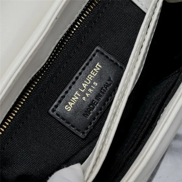 Saint Laurent Loulou bolsa underarm bege quiltada 4