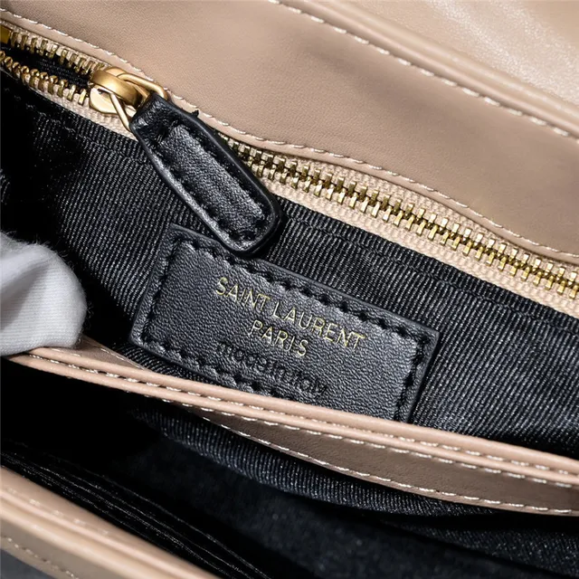 Saint Laurent Loulou bolsa underarm bege quiltada 11
