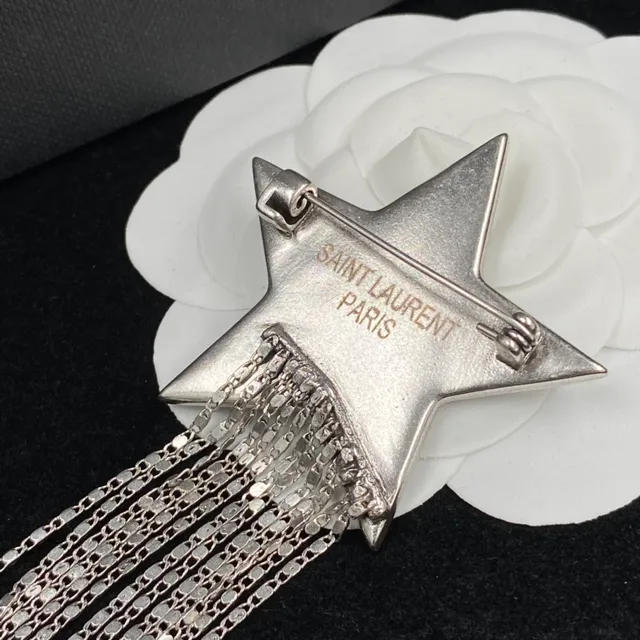 Saint Laurent boucles d'oreilles en cristal pavé frange étoilée 2