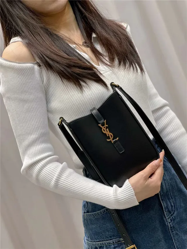 Saint Laurent 白金 结构皮革 YSL 米诺格勒姆 单肩包 17